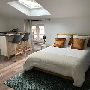 Cocooning Et Refait A Neuf. 06 Appartement